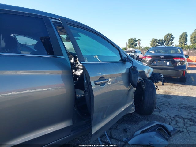 KMHD84LF1JU648048 Hyundai Elantra Limited