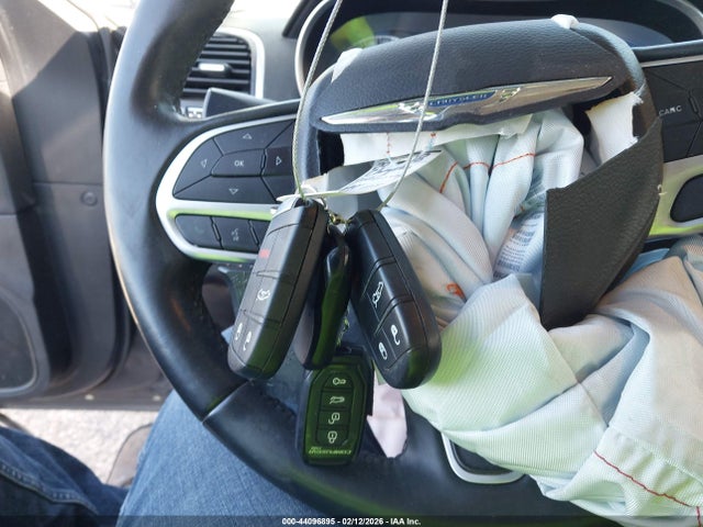 2018 CHRYSLER 300 2C3CCAAG2JH283461 Photo 10