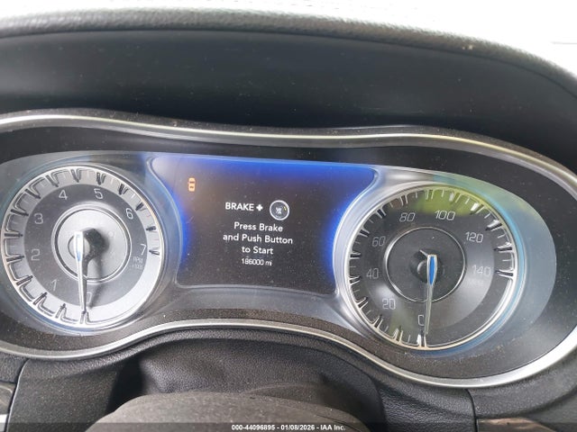 2018 CHRYSLER 300 2C3CCAAG2JH283461 Photo 6