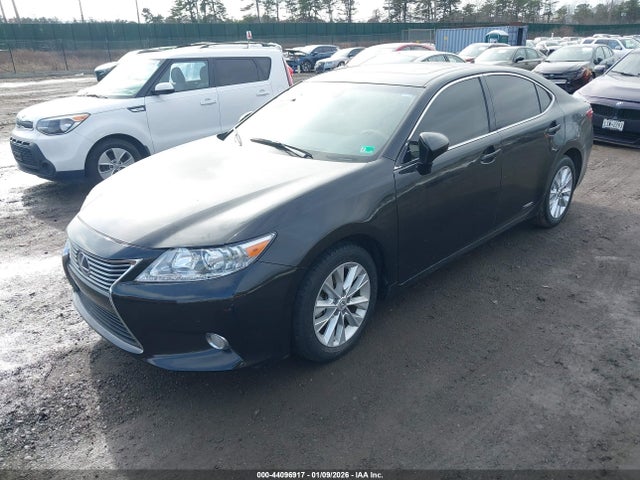 44096917 :رقم المزاد ، JTHBW1GG8E2044869 vin ، 2014 Lexus Es 300h مزاد بيع