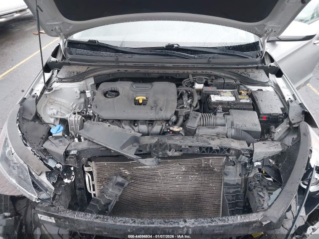 5NPD84LF1LH571795 Hyundai ELANTRA SEL