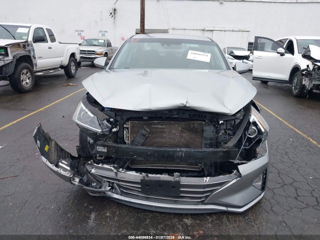 5NPD84LF1LH571795 Hyundai ELANTRA SEL