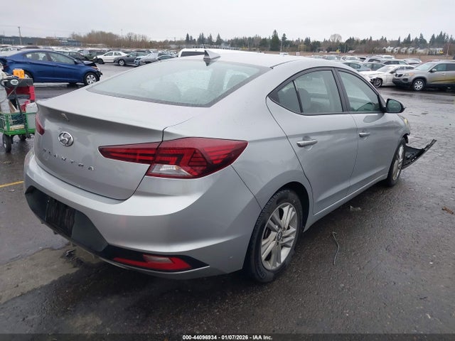 5NPD84LF1LH571795 Hyundai ELANTRA SEL