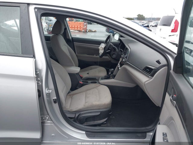 5NPD84LF1LH571795 Hyundai ELANTRA SEL
