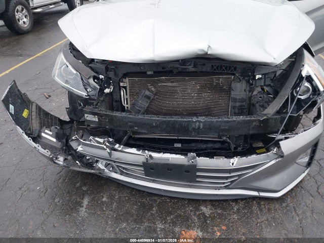 5NPD84LF1LH571795 Hyundai ELANTRA SEL