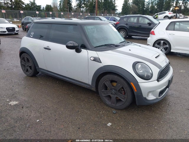 2012 MINI COOPER S WMWSV3C58CT385732 Photo 0