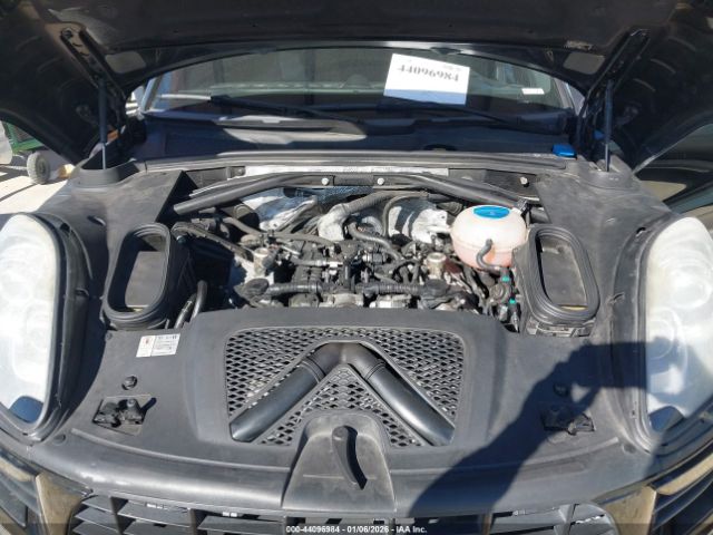 2015 PORSCHE MACAN WP1AB2A54FLB71487 Photo 9