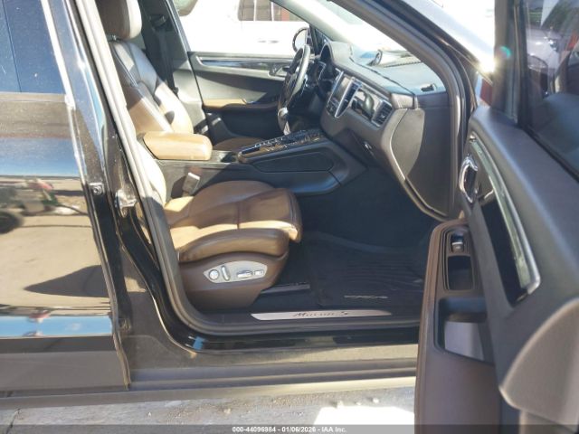 2015 PORSCHE MACAN WP1AB2A54FLB71487 Photo 4