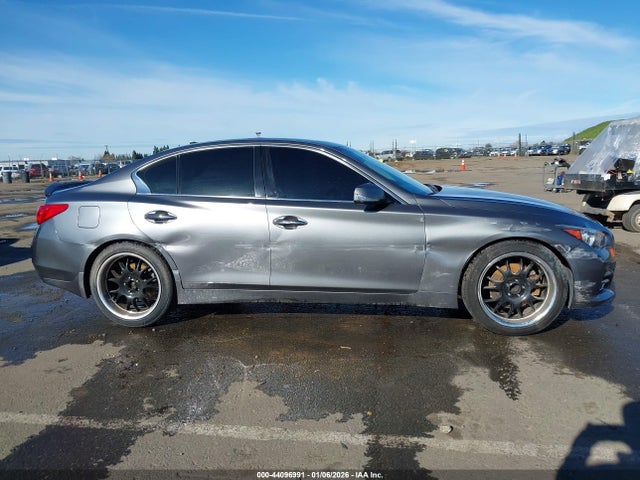 44096991 :رقم المزاد ، JN1EV7APXGM305622 vin ، 2016 Infiniti Q50 3.0t Premium مزاد بيع
