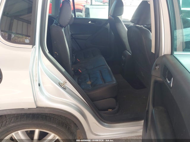 2012 VOLKSWAGEN TIGUAN WVGAV7AX9CW545265 Photo 7