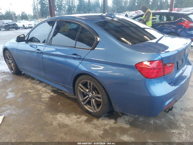 WBA3C1C55FP854156 BMW 328I