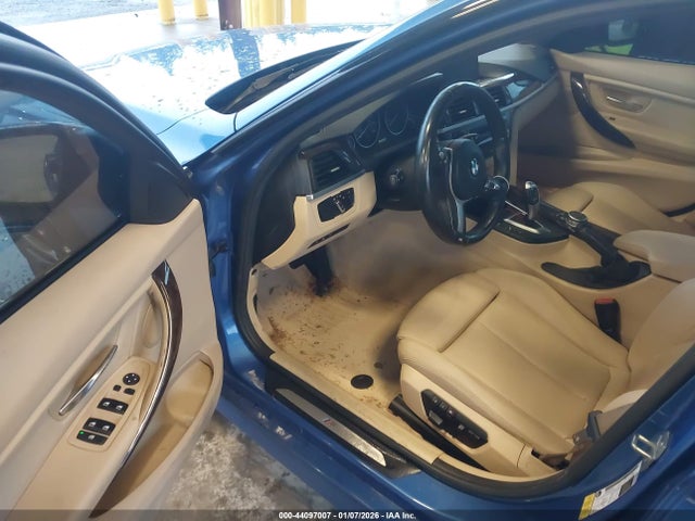 WBA3C1C55FP854156 BMW 328I