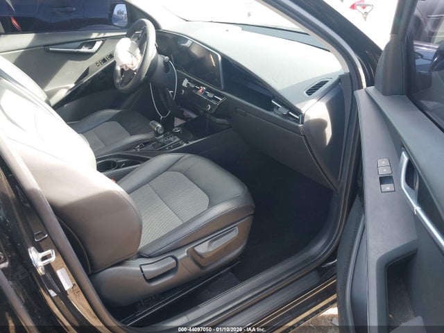 KIA Niro Ex Touring 2023 KNDCR3LE5P5041796 Image 5