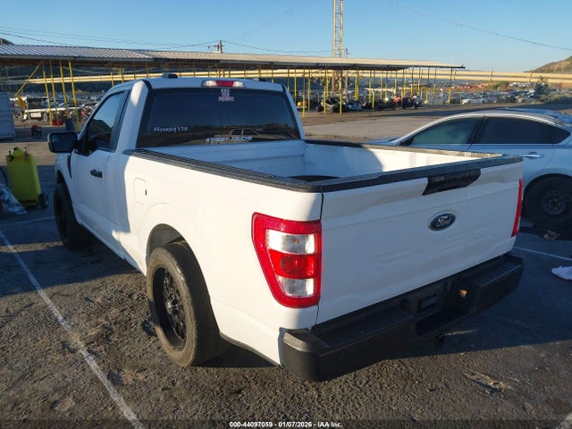 Ford F-150 Xl 2023 1FTMF1CB5PKE57520 Image 3