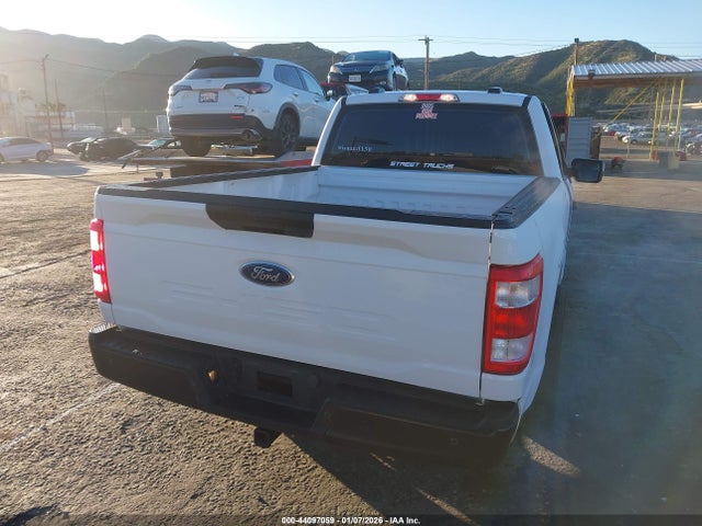 Ford F-150 Xl 2023 1FTMF1CB5PKE57520 Image 4