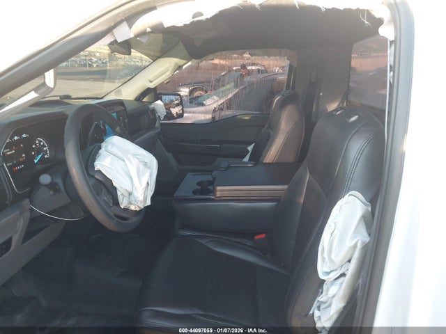 Ford F-150 Xl 2023 1FTMF1CB5PKE57520 Image 5
