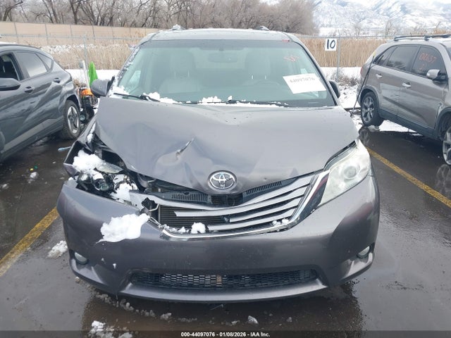 Toyota Sienna Xle 8 Passenger 2016 5TDYK3DC8GS693183 Image 12