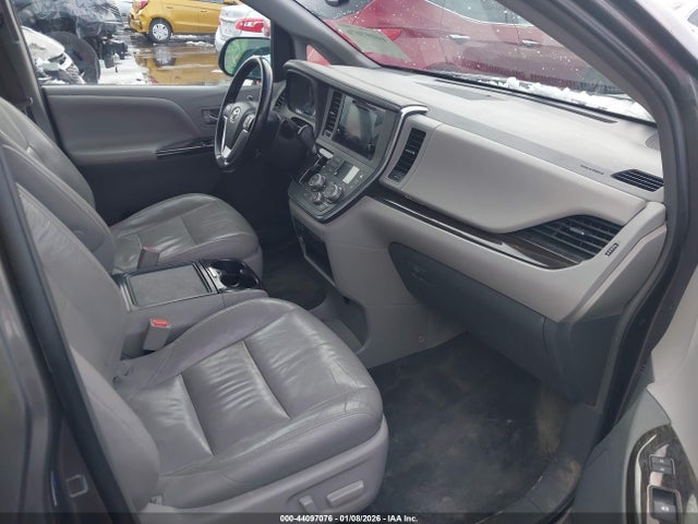 Toyota Sienna Xle 8 Passenger 2016 5TDYK3DC8GS693183 Image 5