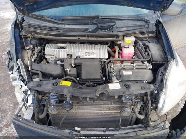 Продажа на аукционе авто 2015 Toyota Prius Four, vin: JTDKN3DUXF0413822, номер лота: 44097082