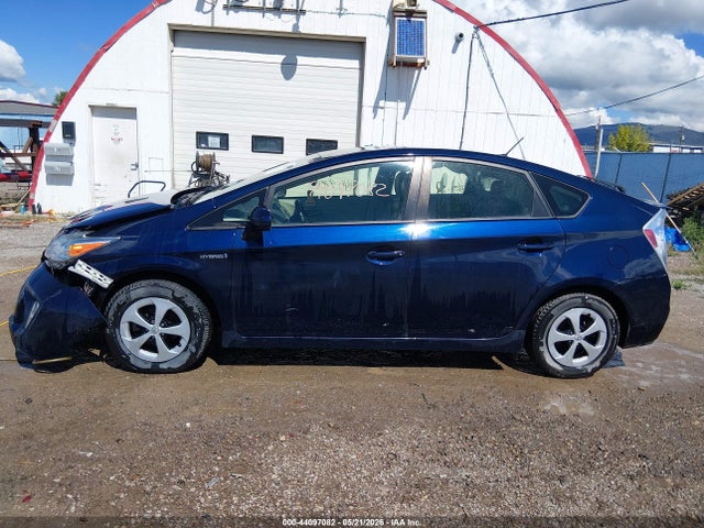 Продажа на аукционе авто 2015 Toyota Prius Four, vin: JTDKN3DUXF0413822, номер лота: 44097082