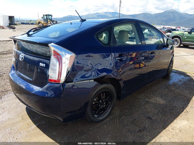 Продажа на аукционе авто 2015 Toyota Prius Four, vin: JTDKN3DUXF0413822, номер лота: 44097082