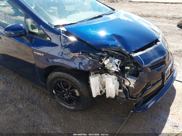 Продажа на аукционе авто 2015 Toyota Prius Four, vin: JTDKN3DUXF0413822, номер лота: 44097082