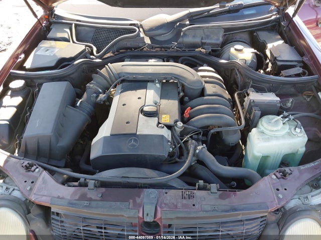 44097089 :رقم المزاد ، WDBJF55F8VA378435 vin ، 1997 Mercedes-benz E 320 مزاد بيع