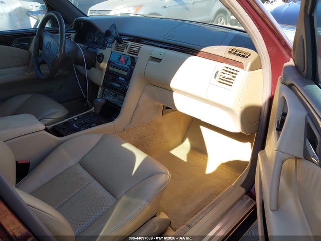 44097089 :رقم المزاد ، WDBJF55F8VA378435 vin ، 1997 Mercedes-benz E 320 مزاد بيع