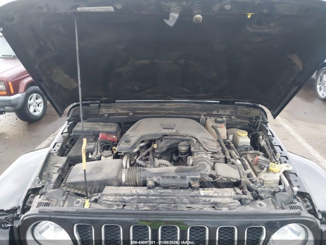 2019 JEEP WRANGLER UNLIMITED 1C4HJXEG5KW527899 Photo 9