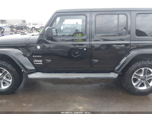 1C4HJXEG5KW527899 Jeep Wrangler Unlimited Sahara 4x4