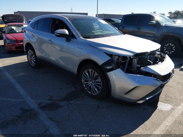 Toyota Venza Limited 2021 JTEAAAAH9MJ058065 zdjęcie główne