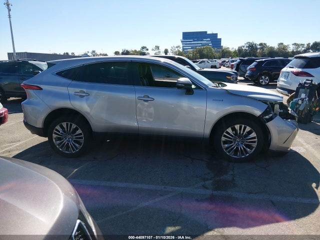 Toyota Venza Limited 2021 JTEAAAAH9MJ058065 Image 14
