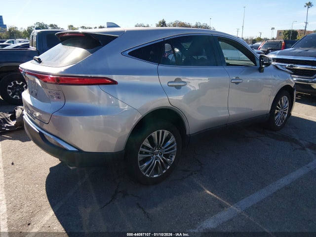 Toyota Venza Limited 2021 JTEAAAAH9MJ058065 Image 4
