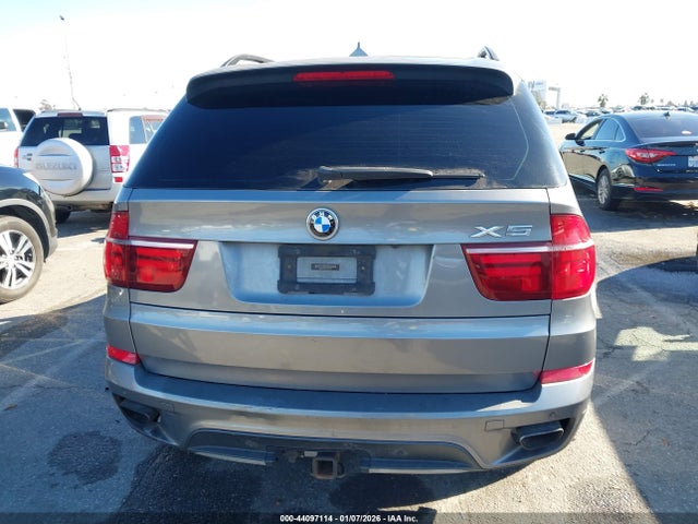 2012 Bmw X5 Xdrive50i მანქანა იყიდება აუქციონზე, vin: 5UXZV8C57CL423299, აუქციონის ნომერი: 44097114