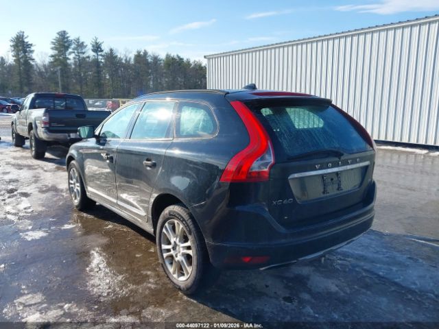 2016 VOLVO XC60 YV440MDJ7G2917900 Photo 2