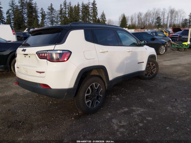 2019 JEEP COMPASS 3C4NJDDB8KT722084 Photo 3