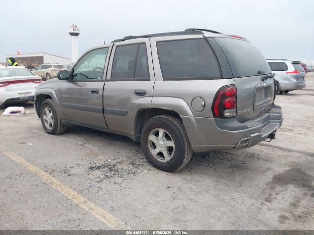 2005 CHEVROLET TRAILBLAZER 1GNDT13SX52380320 Photo 2