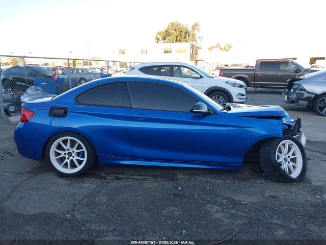 WBA2G1C30HV639233 BMW M240i
