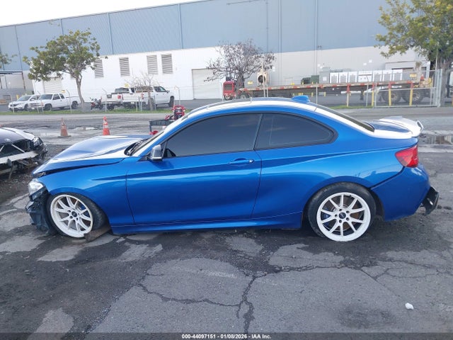 WBA2G1C30HV639233 BMW M240i