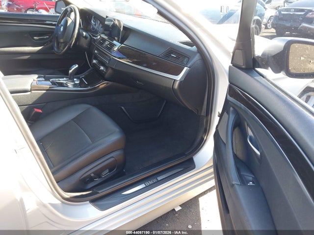 WBA5A5C5XGG347910 BMW 528I