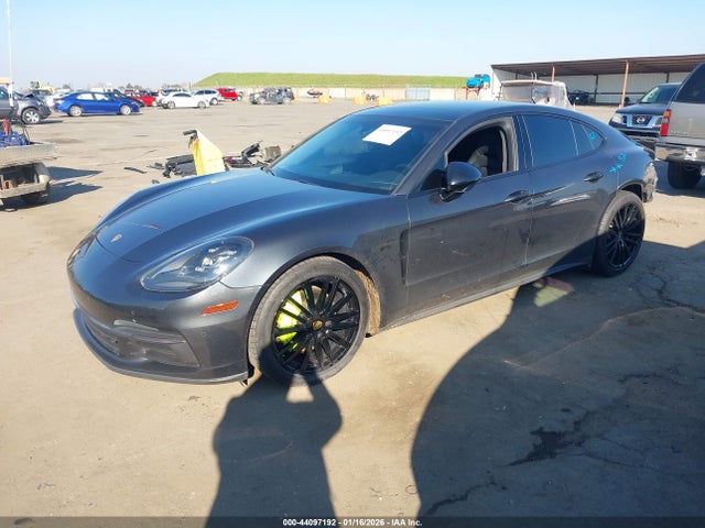 Porsche PANAMERA 4 2018 WP0AA2A78JL105426 Image 2