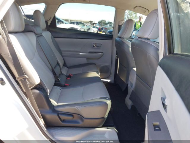 2015 TOYOTA PRIUS V JTDZN3EU3FJ032885 Photo 7