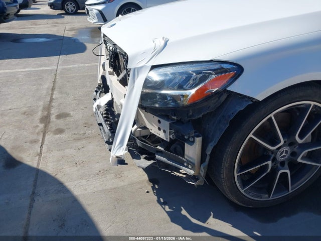 Mercedes-Benz C 300 2019 55SWF8DB7KU320700 Image 19