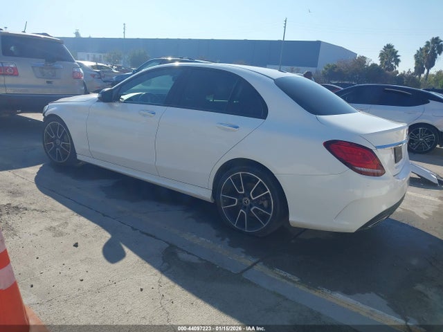 Mercedes-Benz C 300 2019 55SWF8DB7KU320700 Image 3