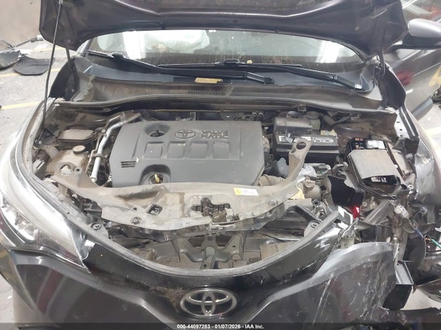 JTNKHMBX0M1095240 Toyota C-HR LE