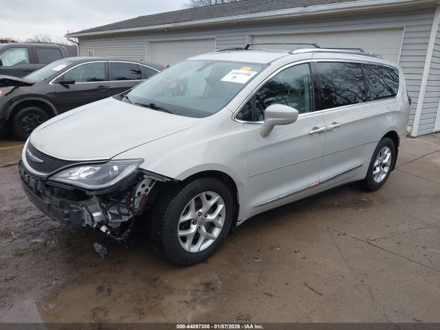 2017 CHRYSLER PACIFICA 2C4RC1EG4HR622418 Photo 1