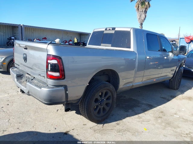 3C6UR5NL9RG161437 RAM 2500 Laramie Crew Cab 4x4 6&#039;4 Box