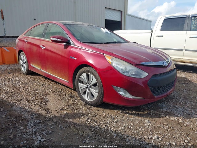 Hyundai Sonata Hybrid Limited 2015 KMHEC4A47FA125484 main image