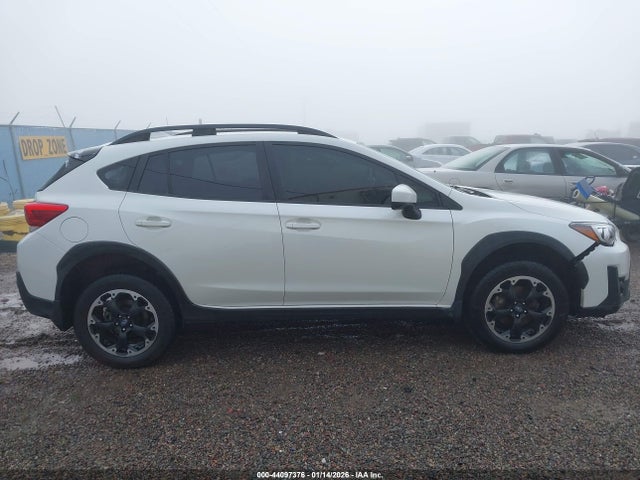 44097376 :رقم المزاد ، JF2GTAPC9NH228357 vin ، 2022 Subaru Crosstrek Premium مزاد بيع