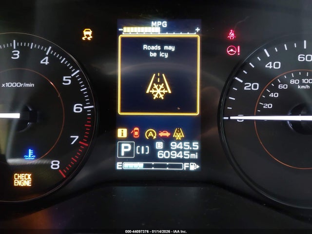 44097376 :رقم المزاد ، JF2GTAPC9NH228357 vin ، 2022 Subaru Crosstrek Premium مزاد بيع